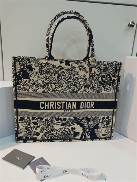 dior fake wallet|christian Dior wallets on sale.